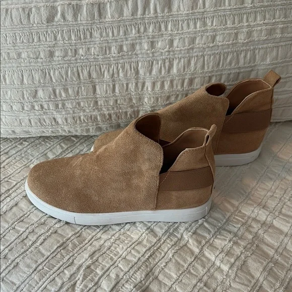 Tan Slip-On Sneakers - Picture 2 of 4